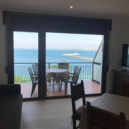 Blue Bay Apartment Roses Exterior photo