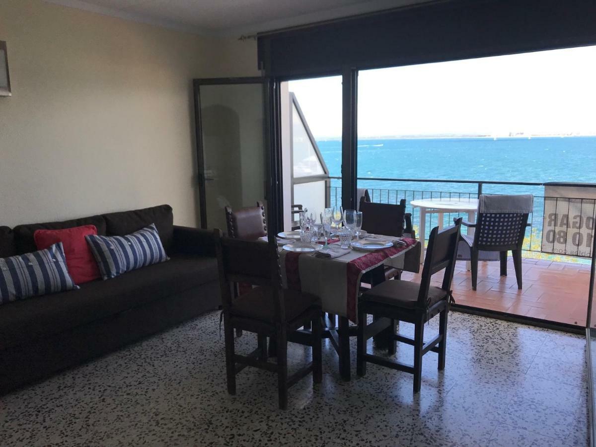 Blue Bay Apartment Roses Exterior photo